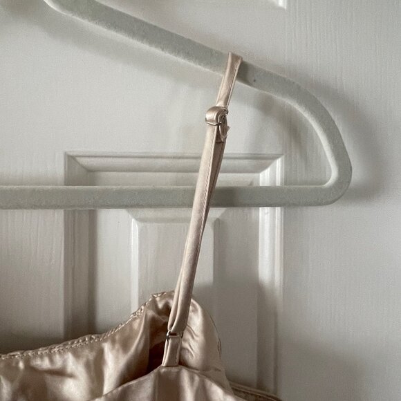 New Lulus Lux'd Out Champagne Satin Crop Top Tank Top Size XL Extra Large - Picture 5 of 11